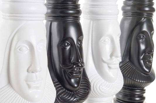 Figura resina 13x13X40 Ajedrez 4 surt.